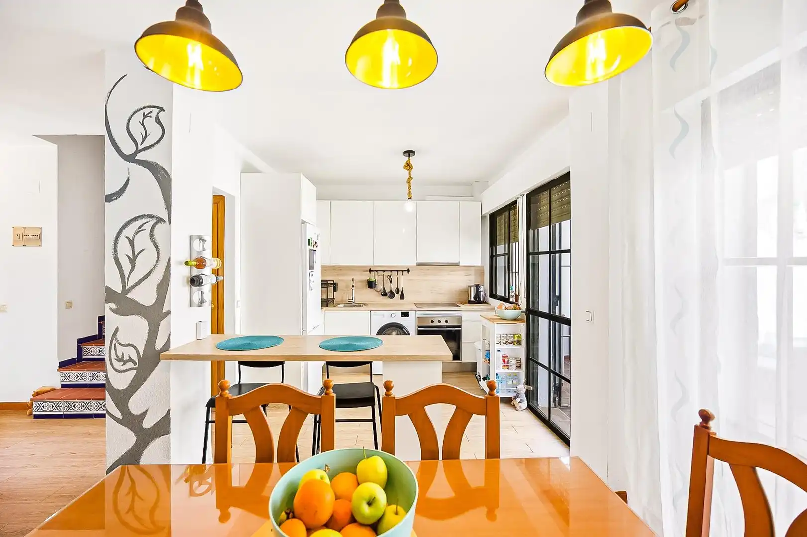 Cuina de Apartament en venda en Chiclana de la Frontera amb Jardí privat, Terrassa i Traster