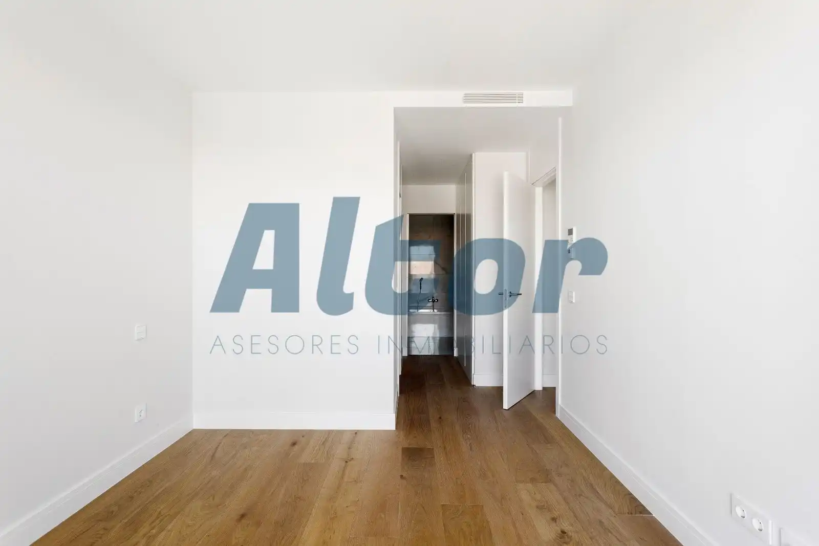 Maisonette zum Verkauf in Breton de Los Herreros, Ríos Rosas - Nuevos Ministerios