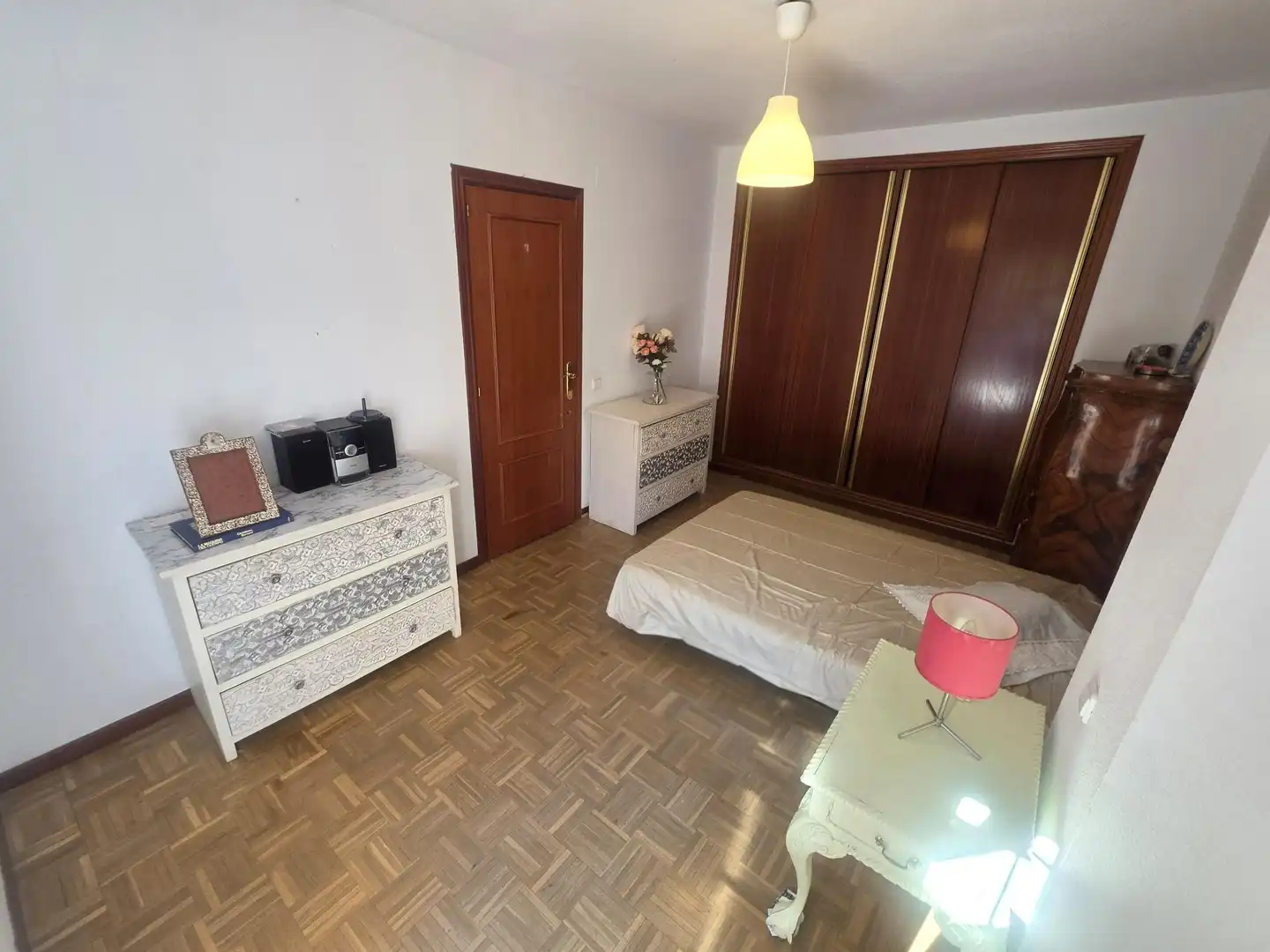 Dormitori de Planta baixa en venda en Valdemoro amb Calefacció, Parquet i Terrassa