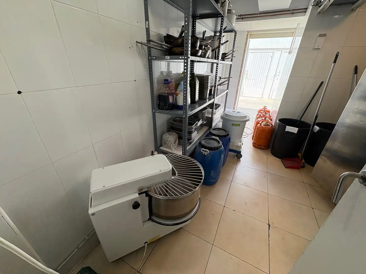 Gewerbefläche zur Übernahme in Baixador, imagen 15