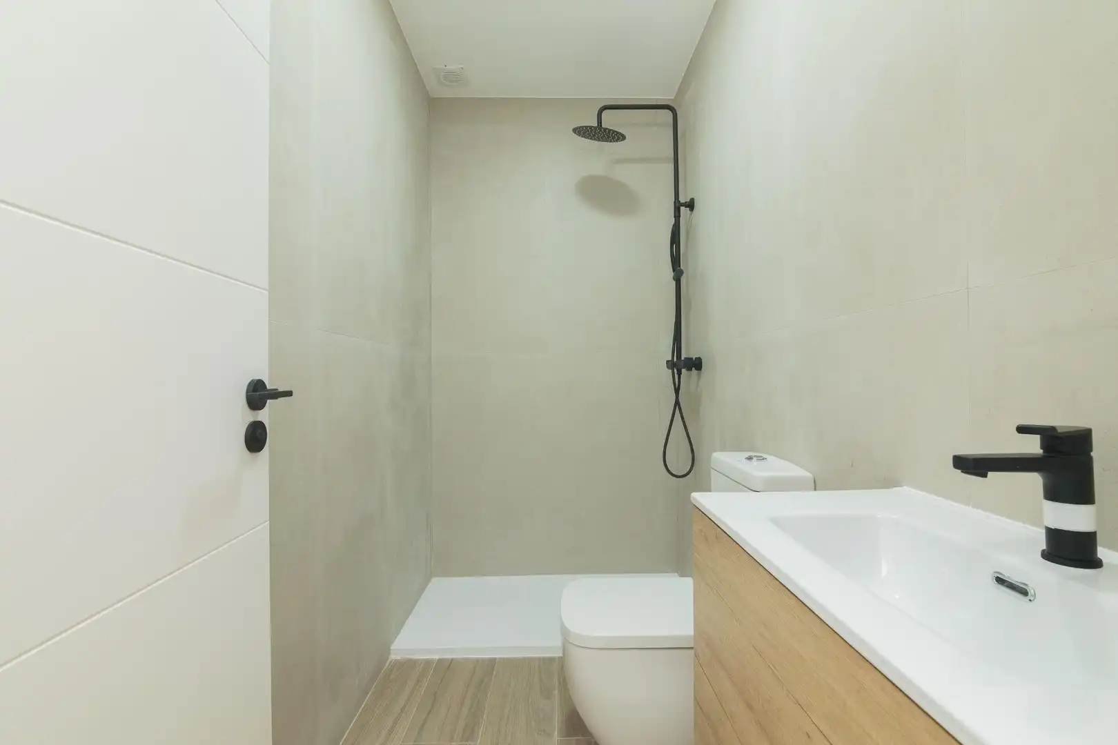 Baño de Dúplex en venta en Elche / Elx con Terraza