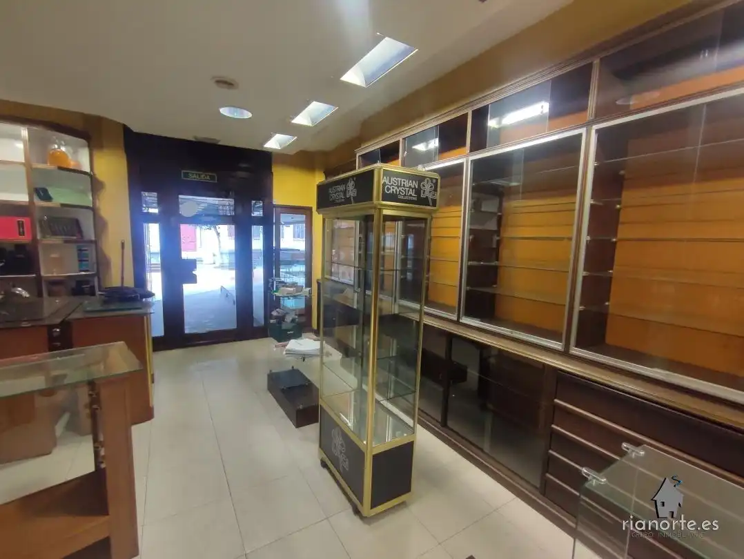 Local comercial en venta en Calle Dorado, imagen 4