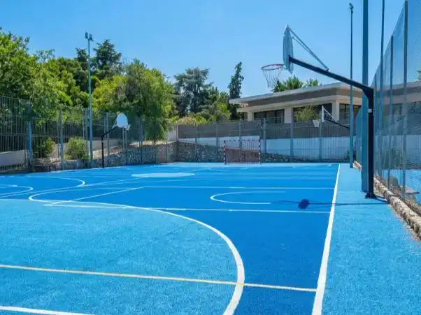 Vista exterior de Casa o xalet en venda en Majadahonda amb Aire condicionat i Piscina