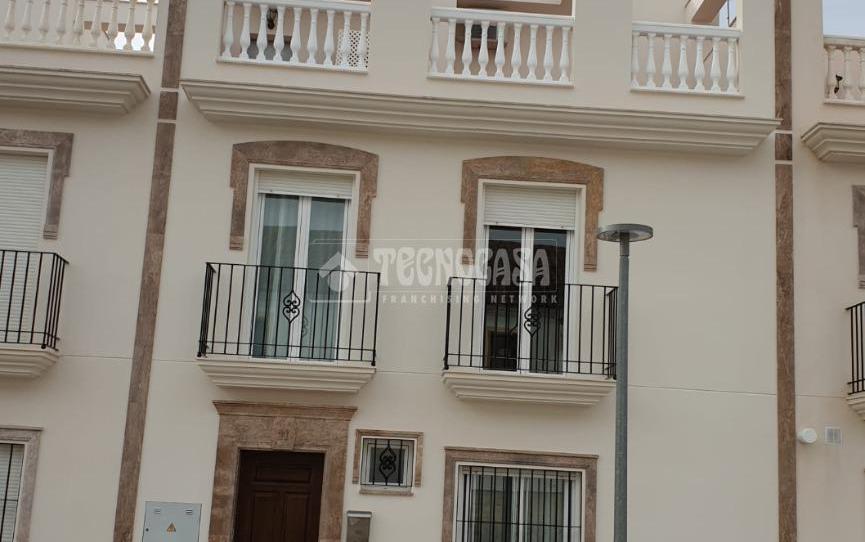 Photo 1 of Single-family semi-detached for sale in Montilla, Córdoba