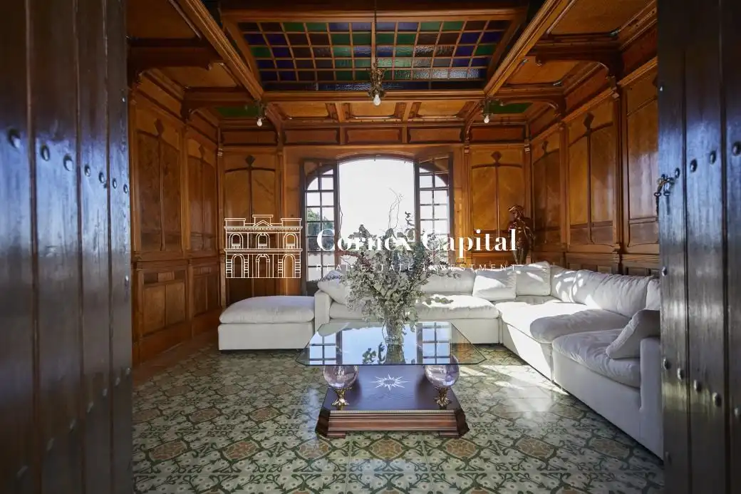 Wohnzimmer von Country house zum Verkauf in Sant Andreu de Llavaneres mit Privatgarten, Terrasse und Schwimmbad