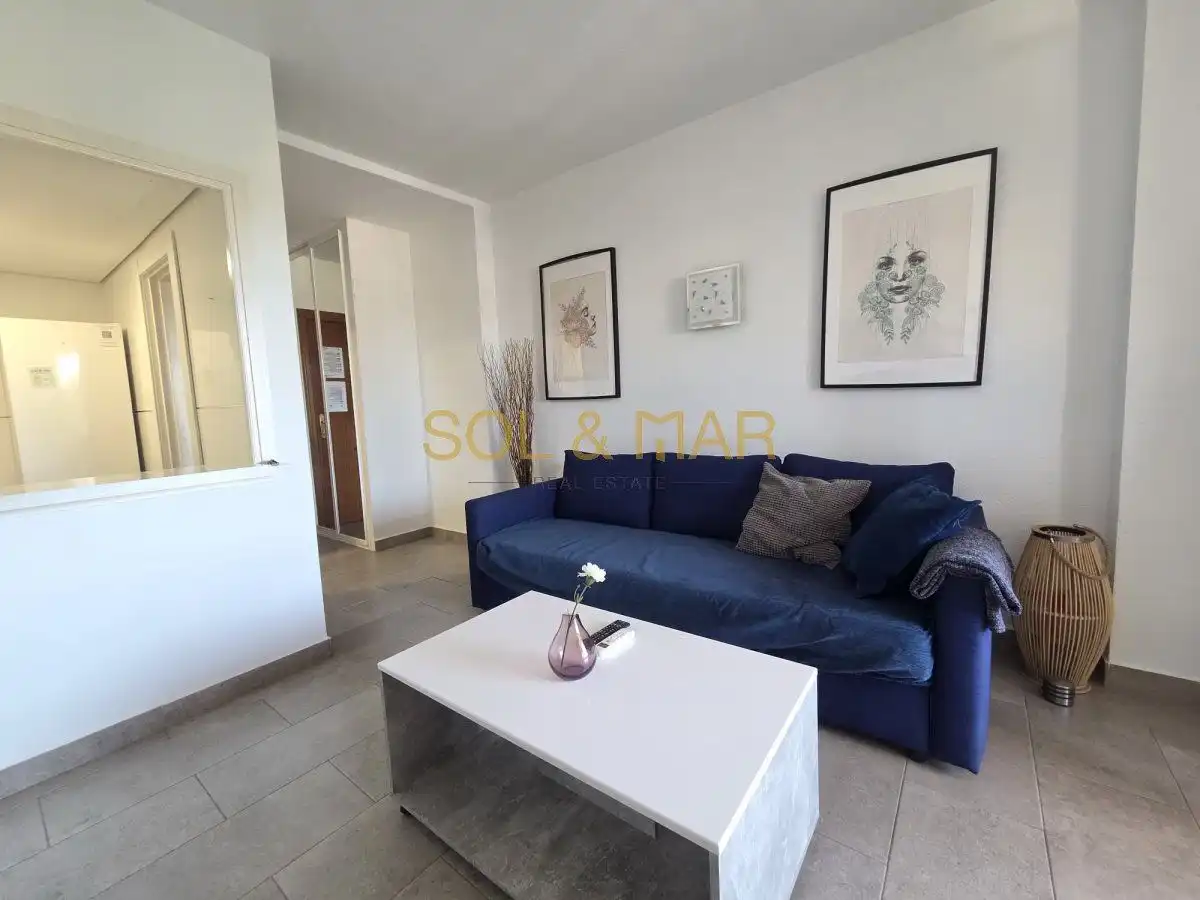 Wohnzimmer von Wohnung zum Verkauf in Torremolinos mit Klimaanlage, Heizung und Terrasse