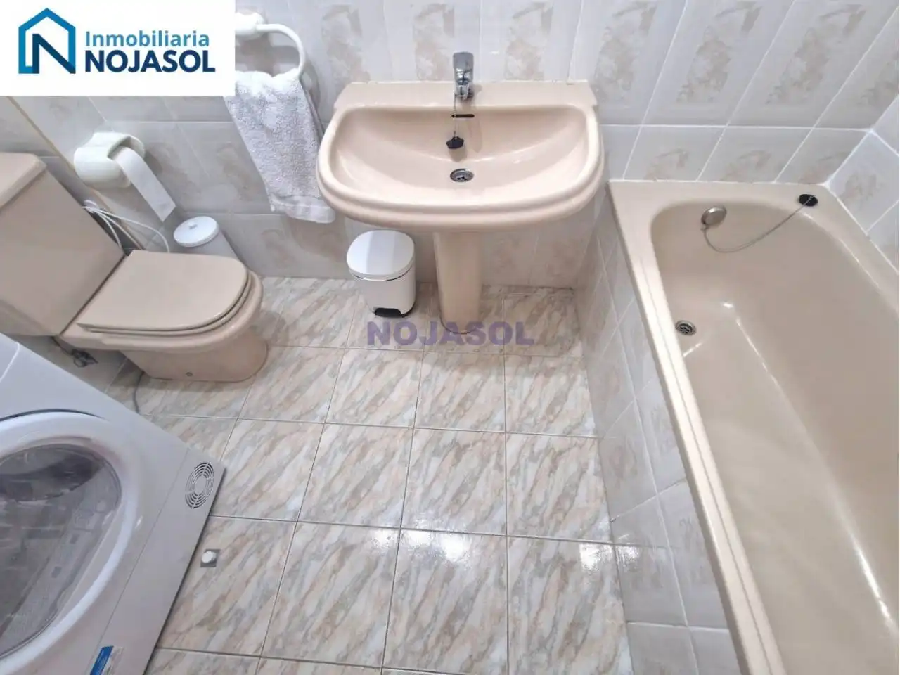 Apartamento con piscina en venta en Calle Bosque, imagen 35