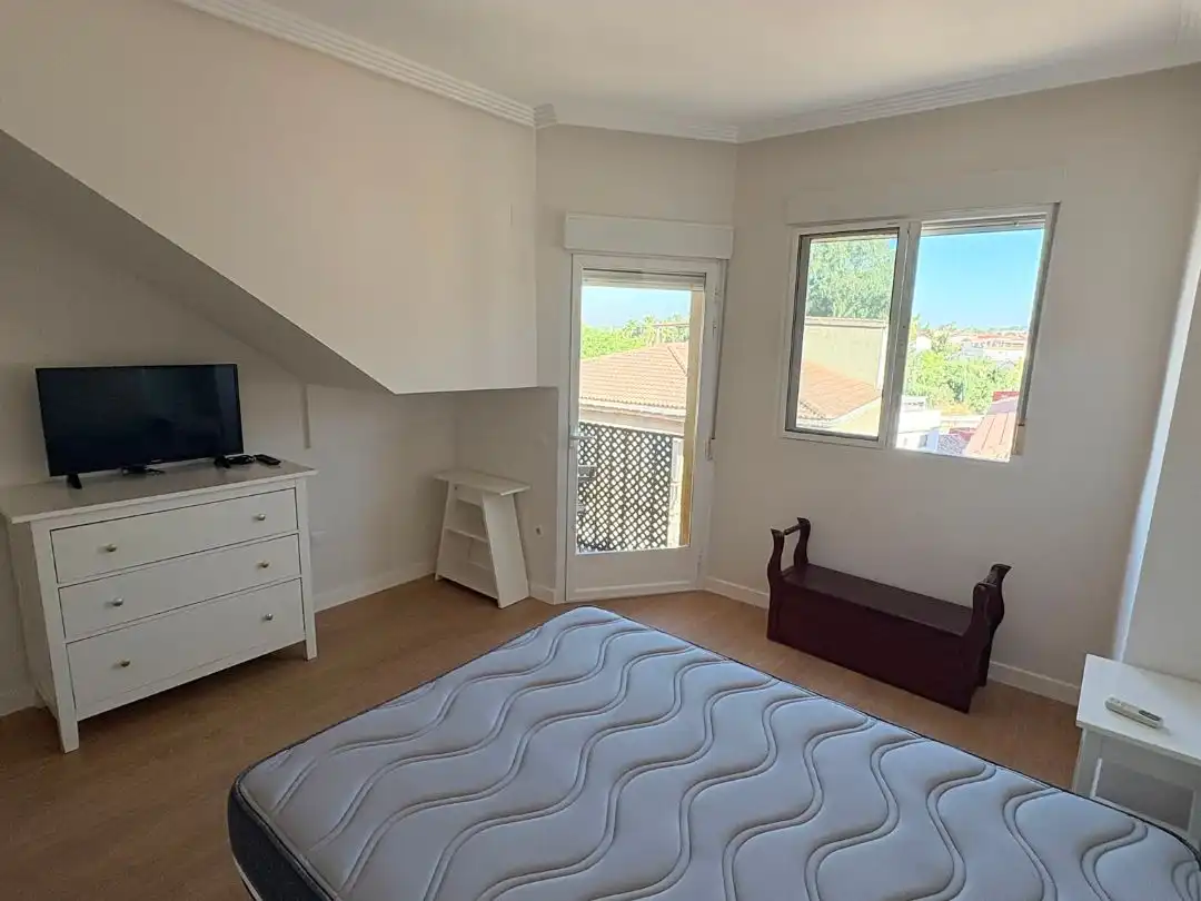 Dúplex con piscina en venta en Pintor Juan Gris 6, imagen 9