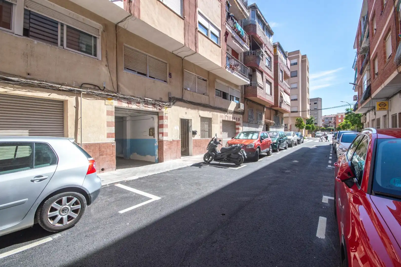 Locale commerciale in vendita a Calle de Haití 3, imagen 2