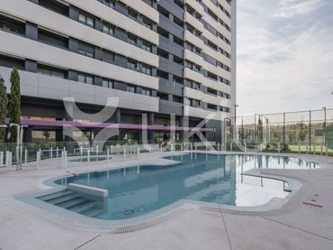 Mini appartamento con piscina in affitto a Calle del Duque de Tovar