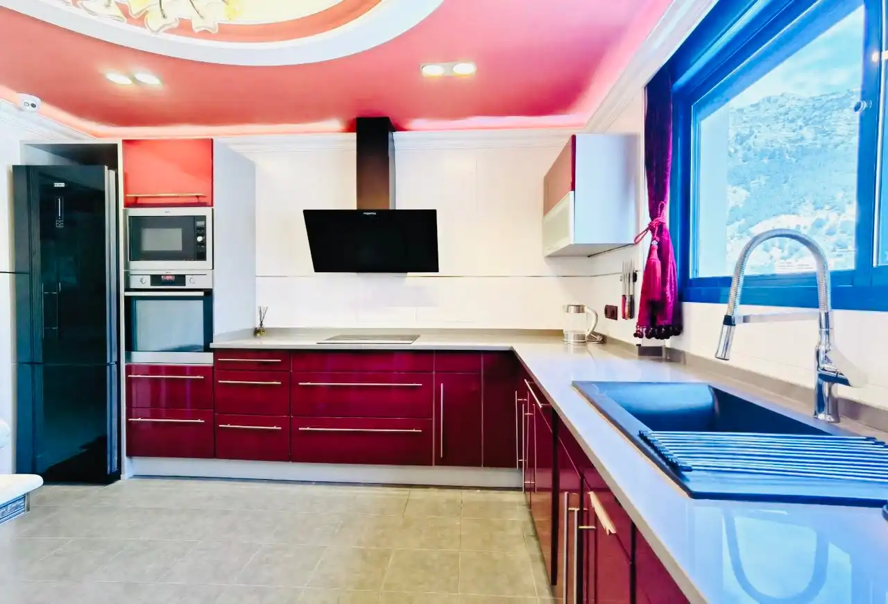 Cocina de Casa o chalet en venta en Altea con Aire acondicionado, Calefacción y Jardín privado