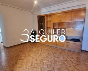 Bedroom of Flat to rent in  Madrid Capital  with Air Conditioner