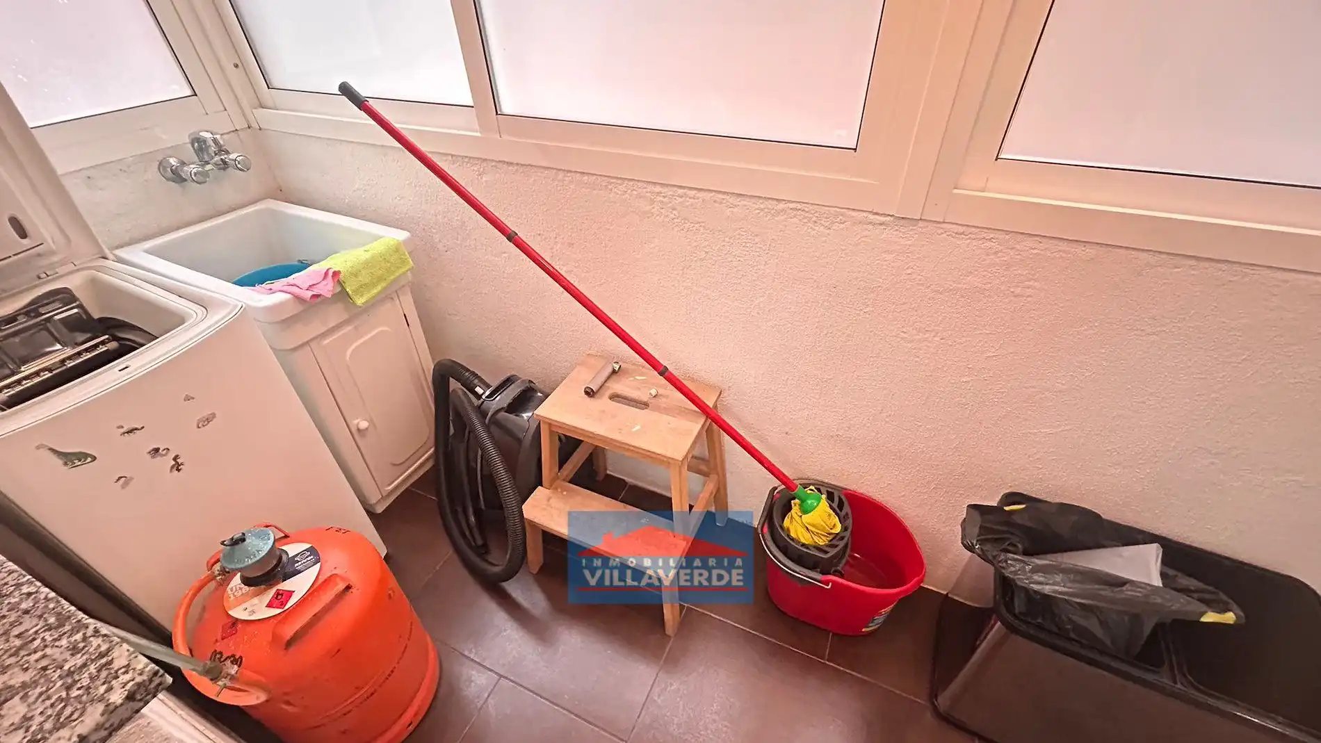Flat for sale in Cangas   with Storage room