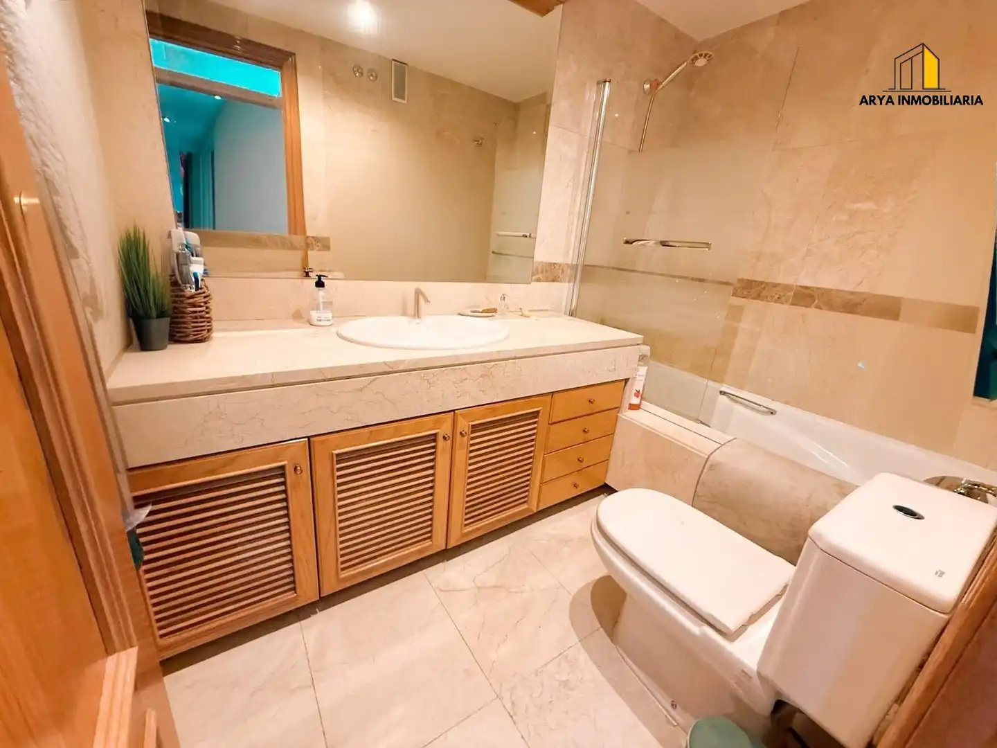 Bathroom of Flat for sale in Torrejón de Ardoz  with Air Conditioner, Heating and Terrace