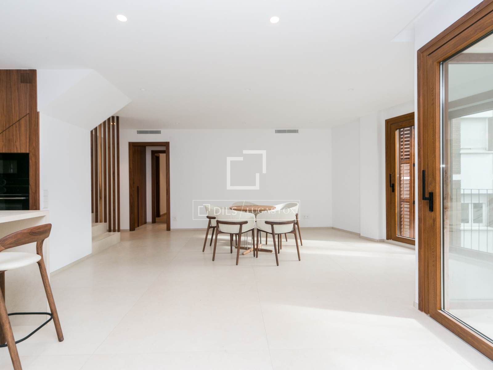 Dining room of Flat for sale in Sant Cugat del Vallès  with Air Conditioner, Heating and Terrace