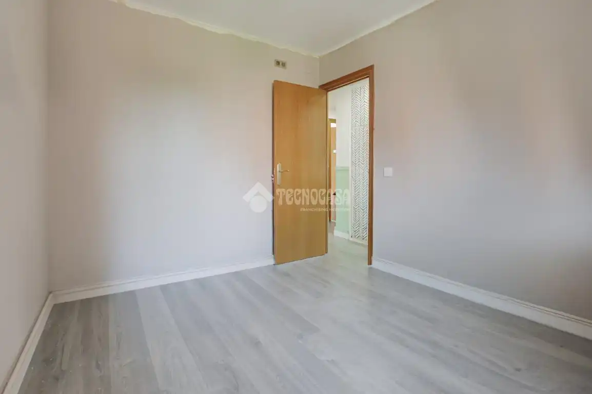 Dormitori de Pis en venda en Terrassa amb Parquet