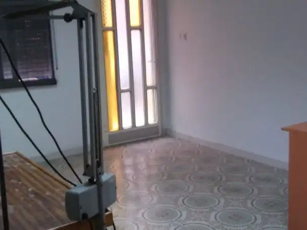 Habitación de Oficina de alquiler en Torrent con Aire acondicionado