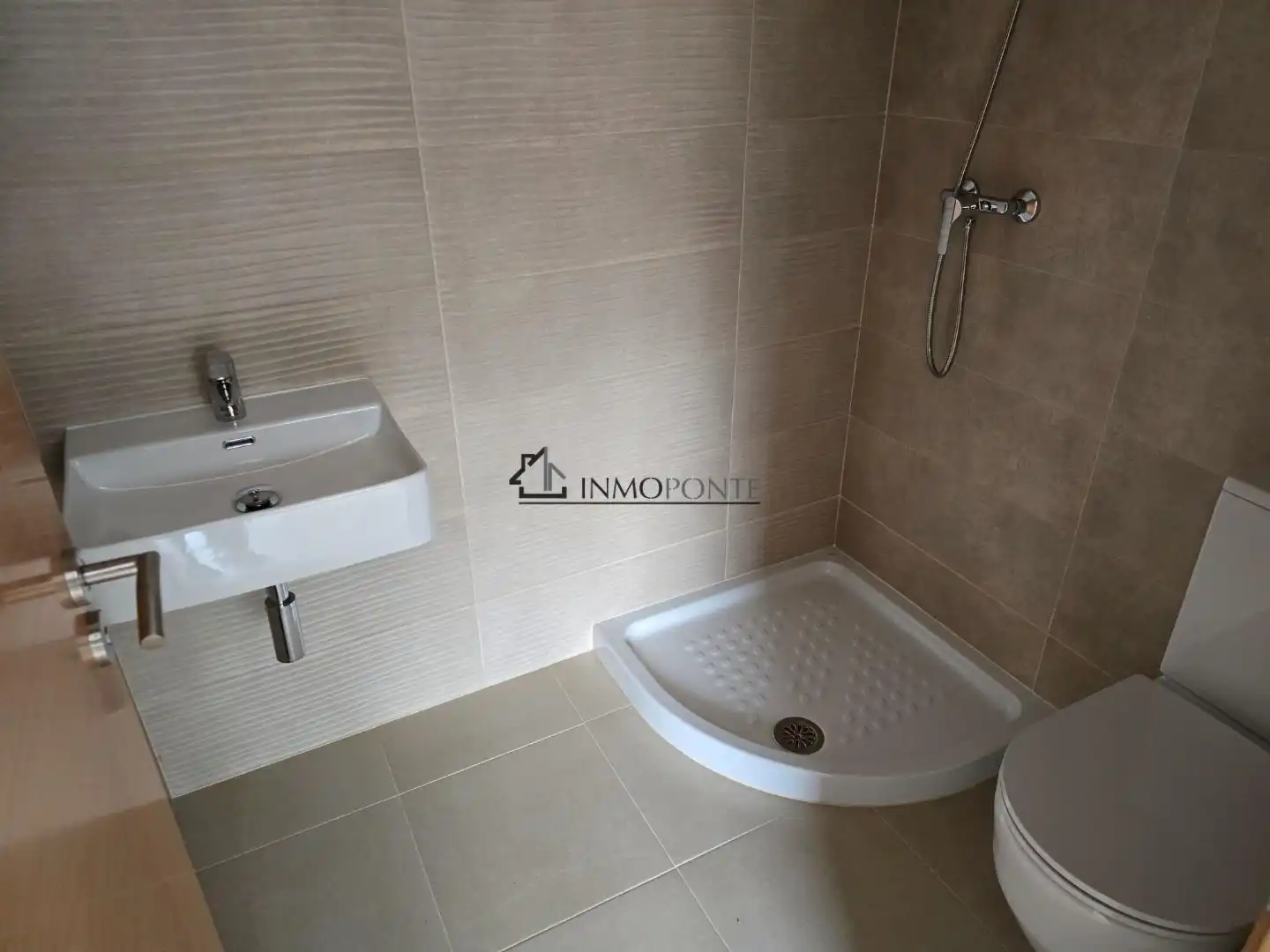 Piso con ascensor en venta en Soutomaior, imagen 12