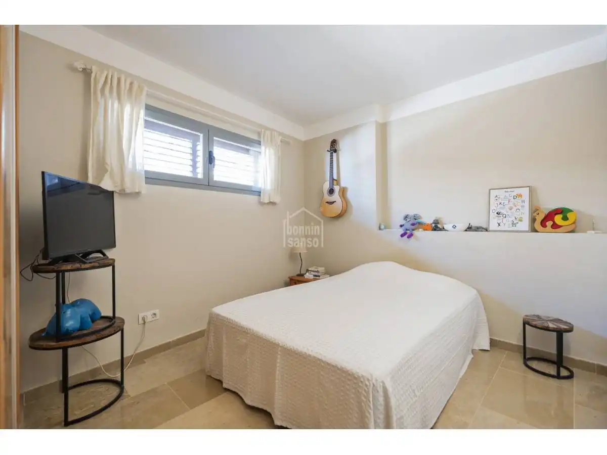 Habitación de Apartamento en venta en Ciutadella de Menorca con Calefacción, Terraza y Piscina