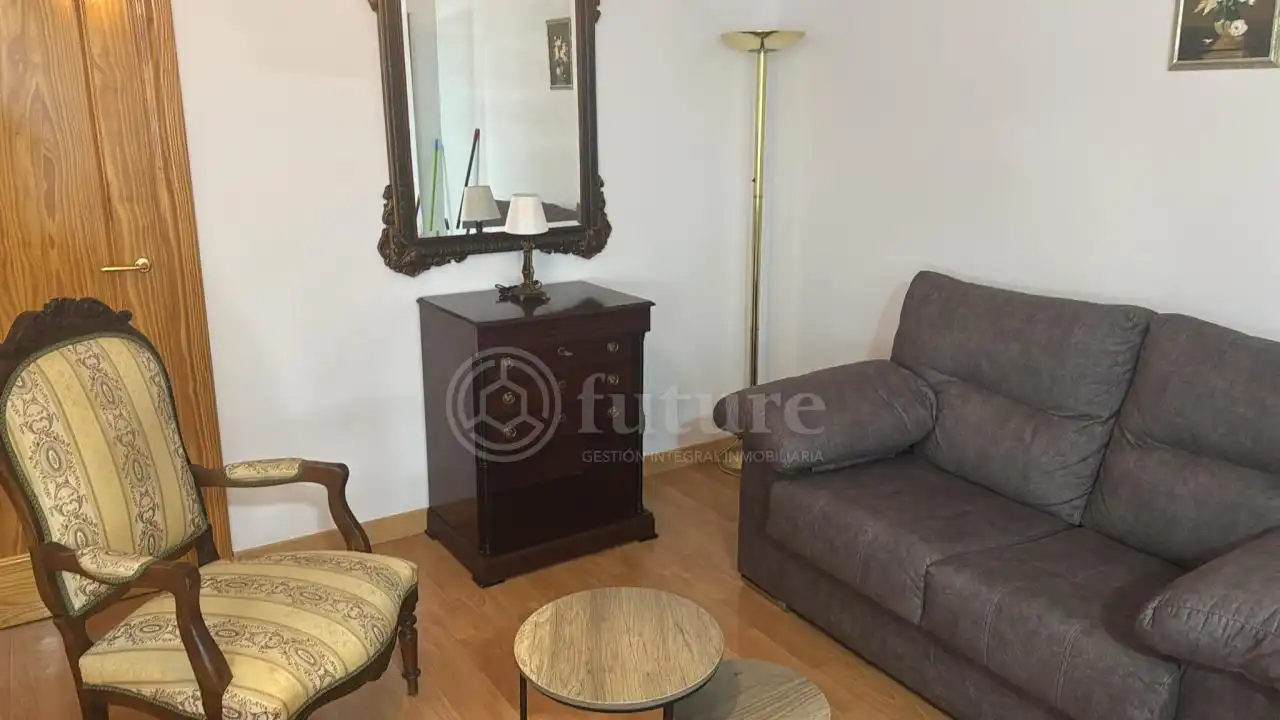 Wohnzimmer von Wohnung zur Miete in Salamanca mit Heizung und Möbliert