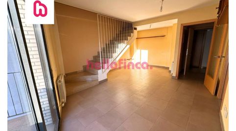 Foto 2 de Dúplex en venta en Calle Zamora, Ca n'Oriol, Rubí
