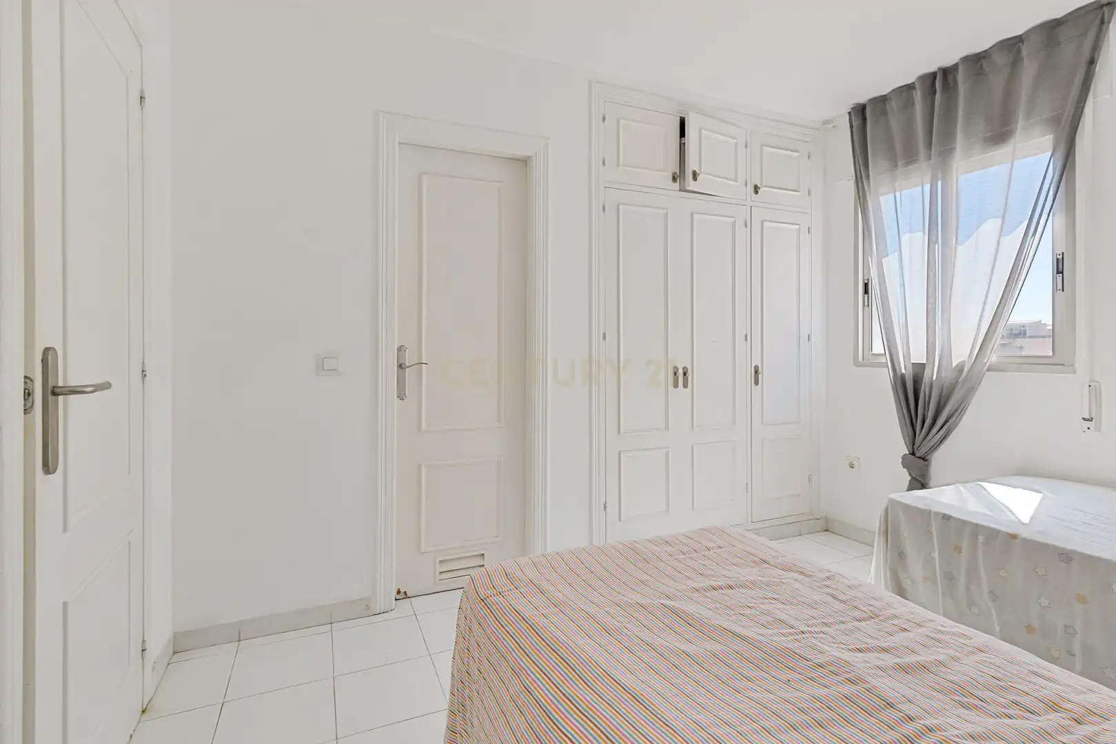 Apartamento con terraza en venta en Calle Dávila Bertoli, Torremolinos, Spain, imagen 6