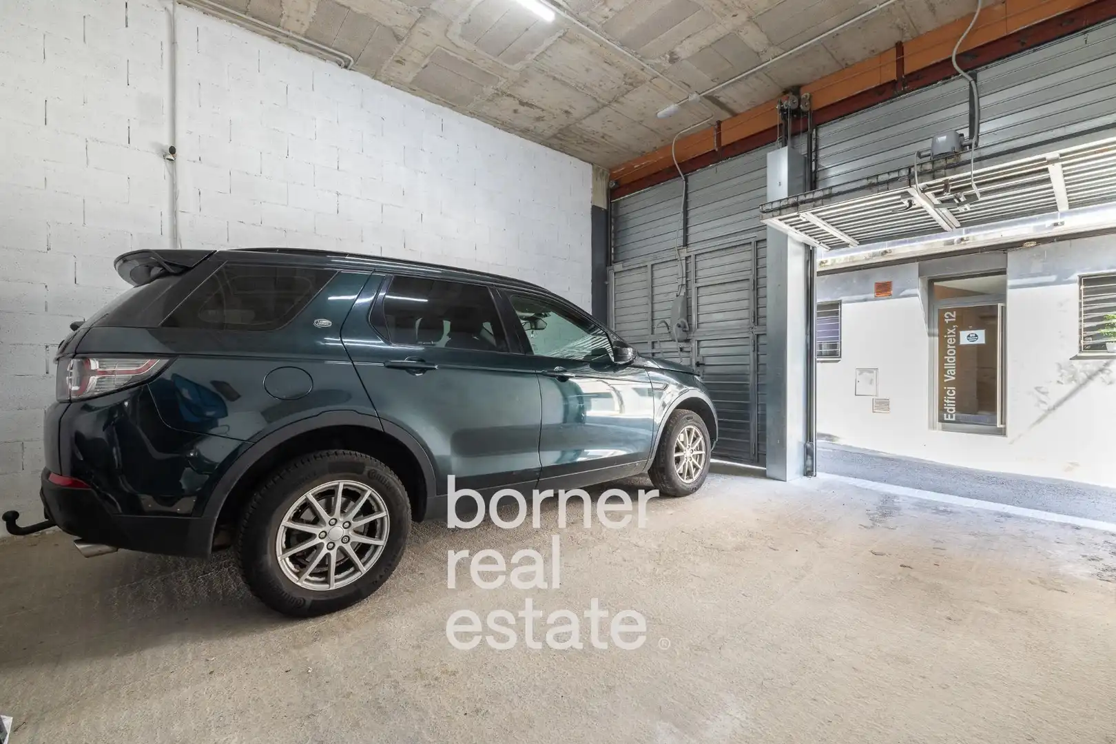 Parking of Flat for sale in Terrassa  with Air Conditioner, Heating and Parquet flooring