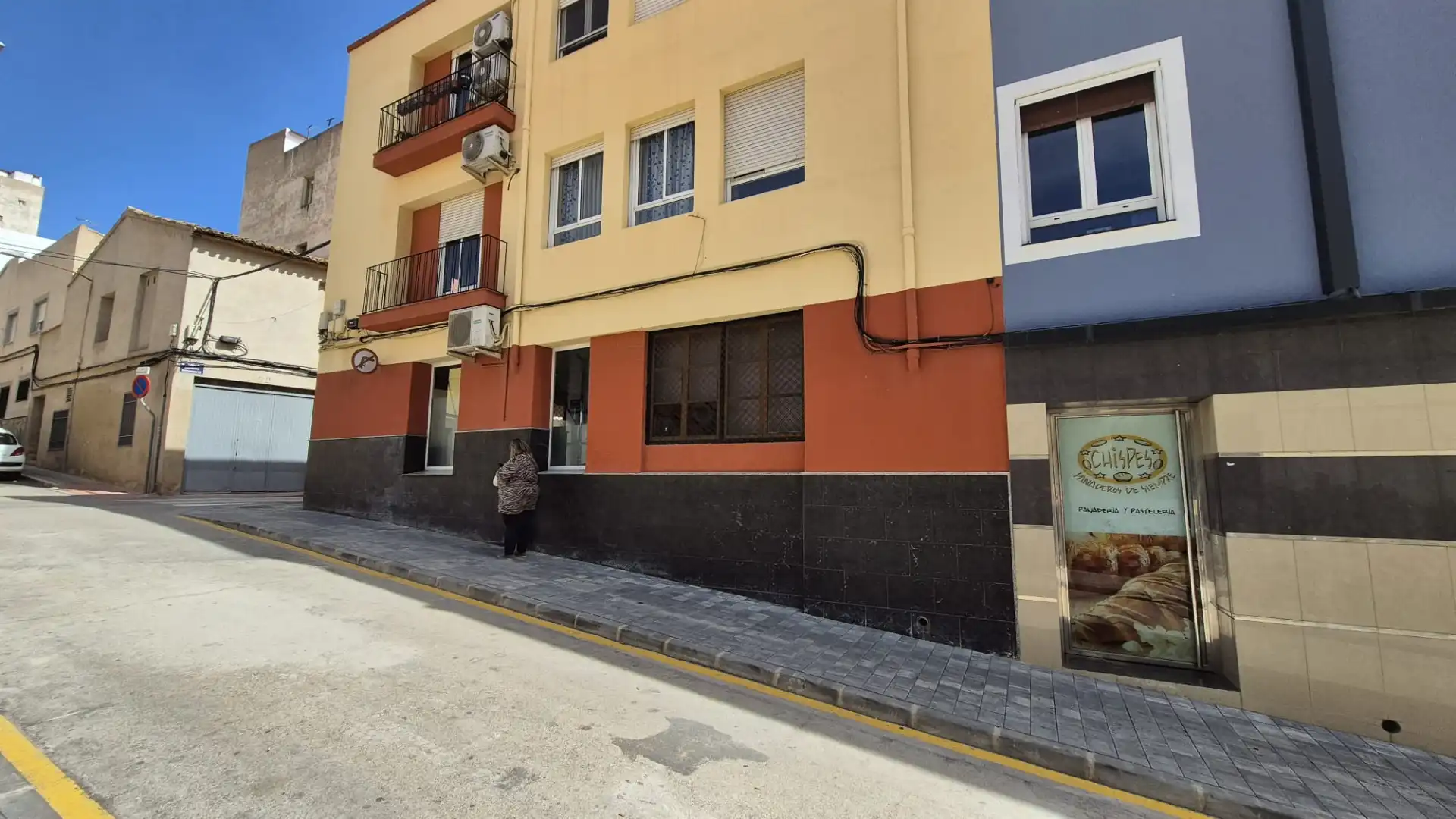 Exterior view of Commercial properties for sale in Villena  with Air Conditioner