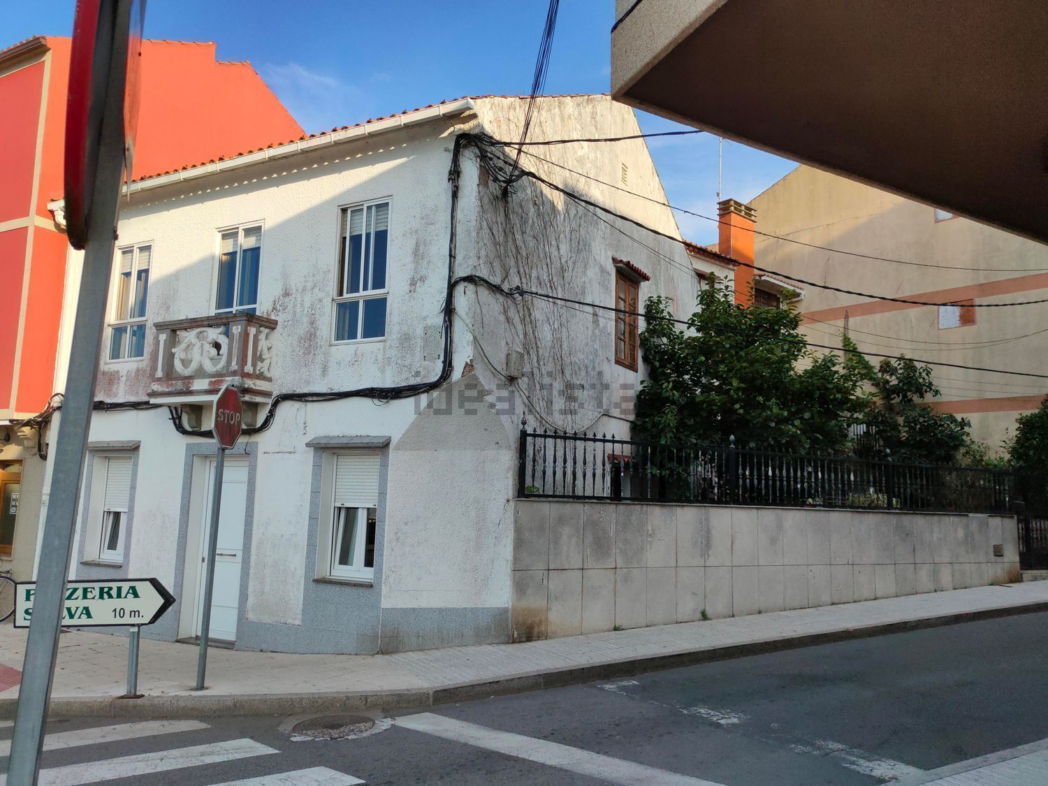 Vista exterior de Casa o xalet en venda en A Illa de Arousa  amb Calefacció