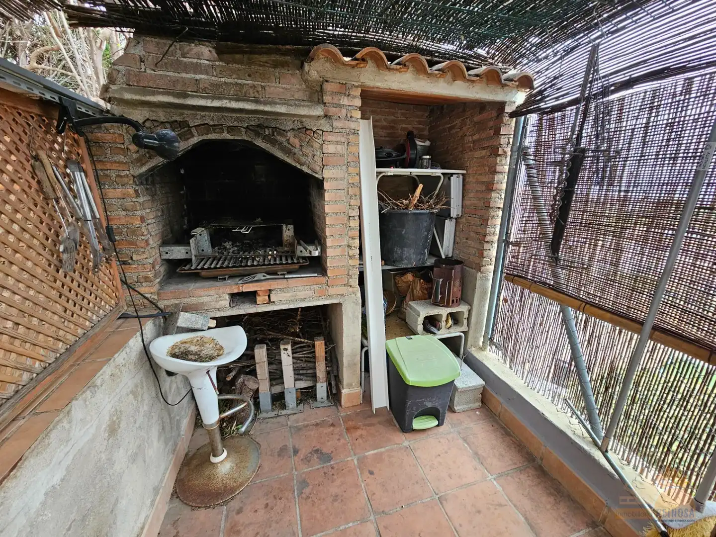 Küche von Einfamilien-Reihenhaus zum Verkauf in Molina de Segura mit Klimaanlage, Heizung und Privatgarten