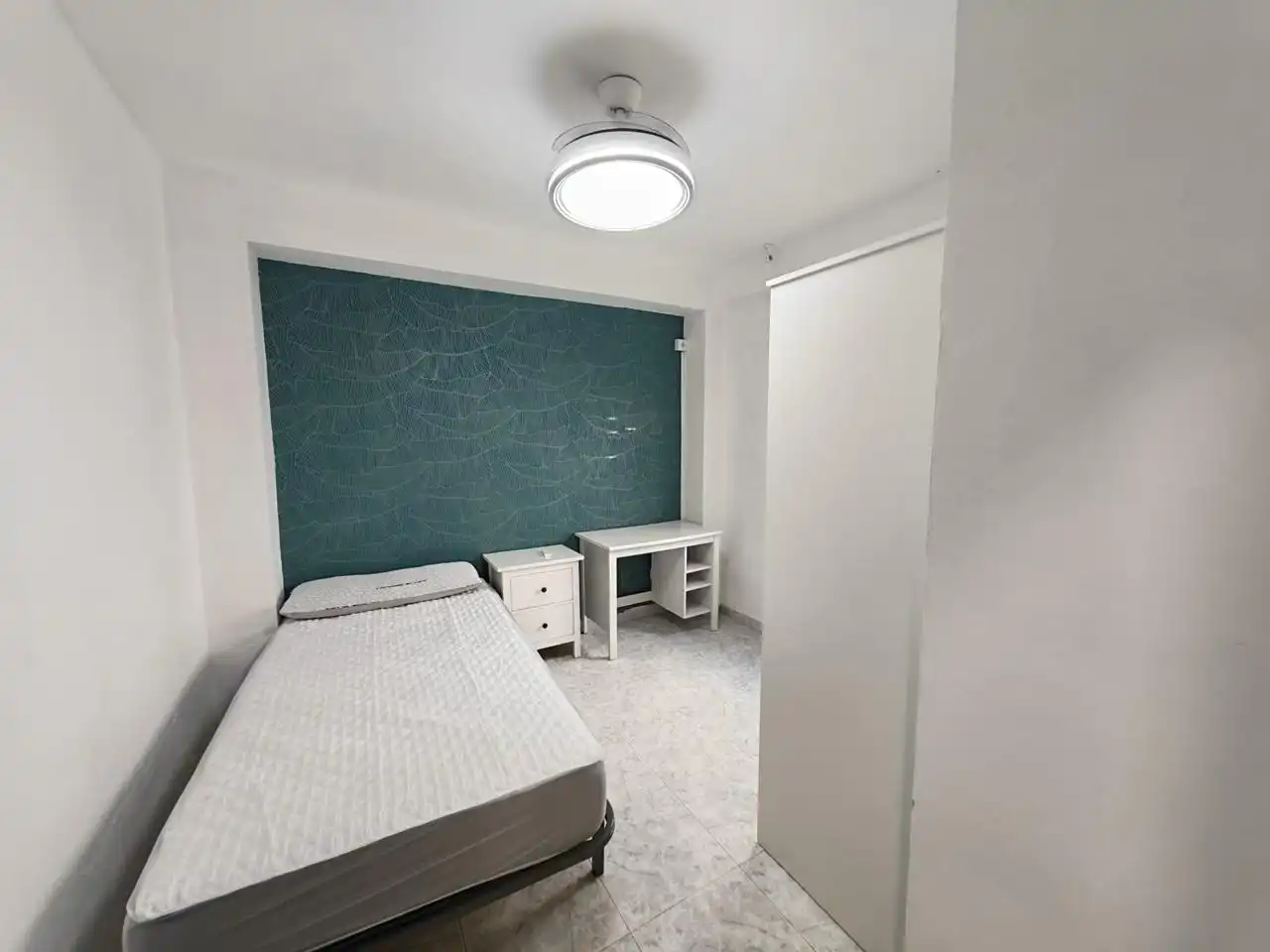 Schlafzimmer von Erdgeschoss zur Miete in Sevilla mit Möbliert