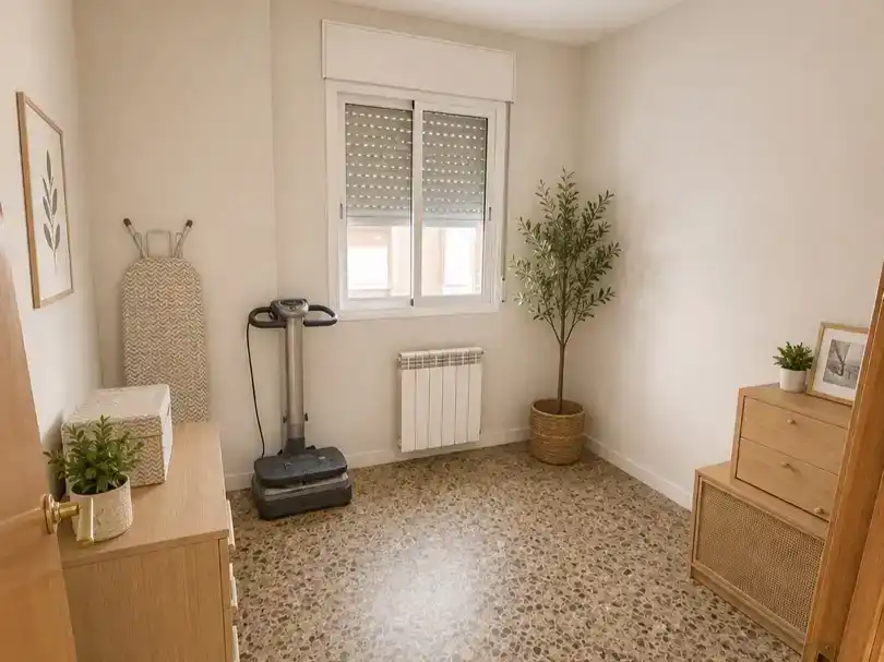 Habitación de Piso en venta en L'Hospitalet de Llobregat con Balcón