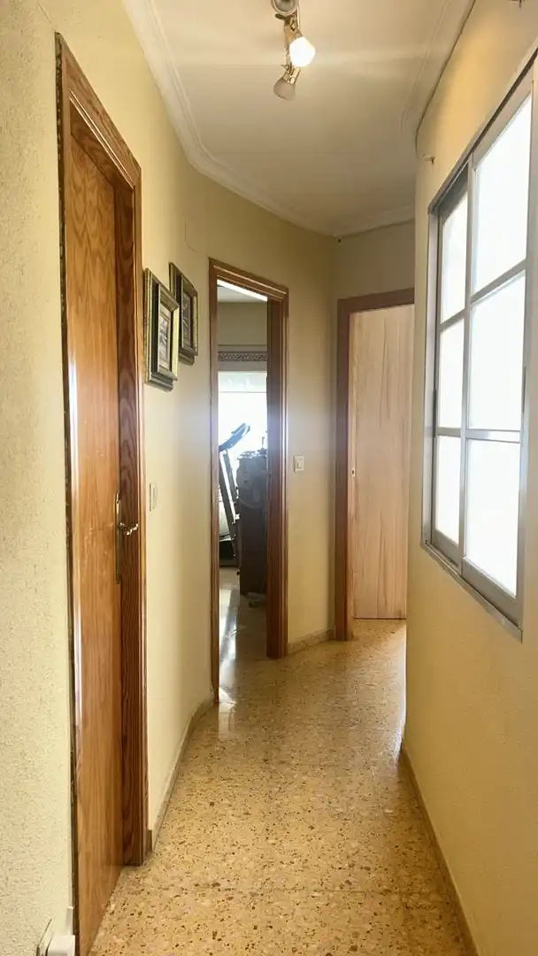 Pis en venda en San Vicente del Raspeig / Sant Vicent del Raspeig amb Terrassa, Forn i Balcó