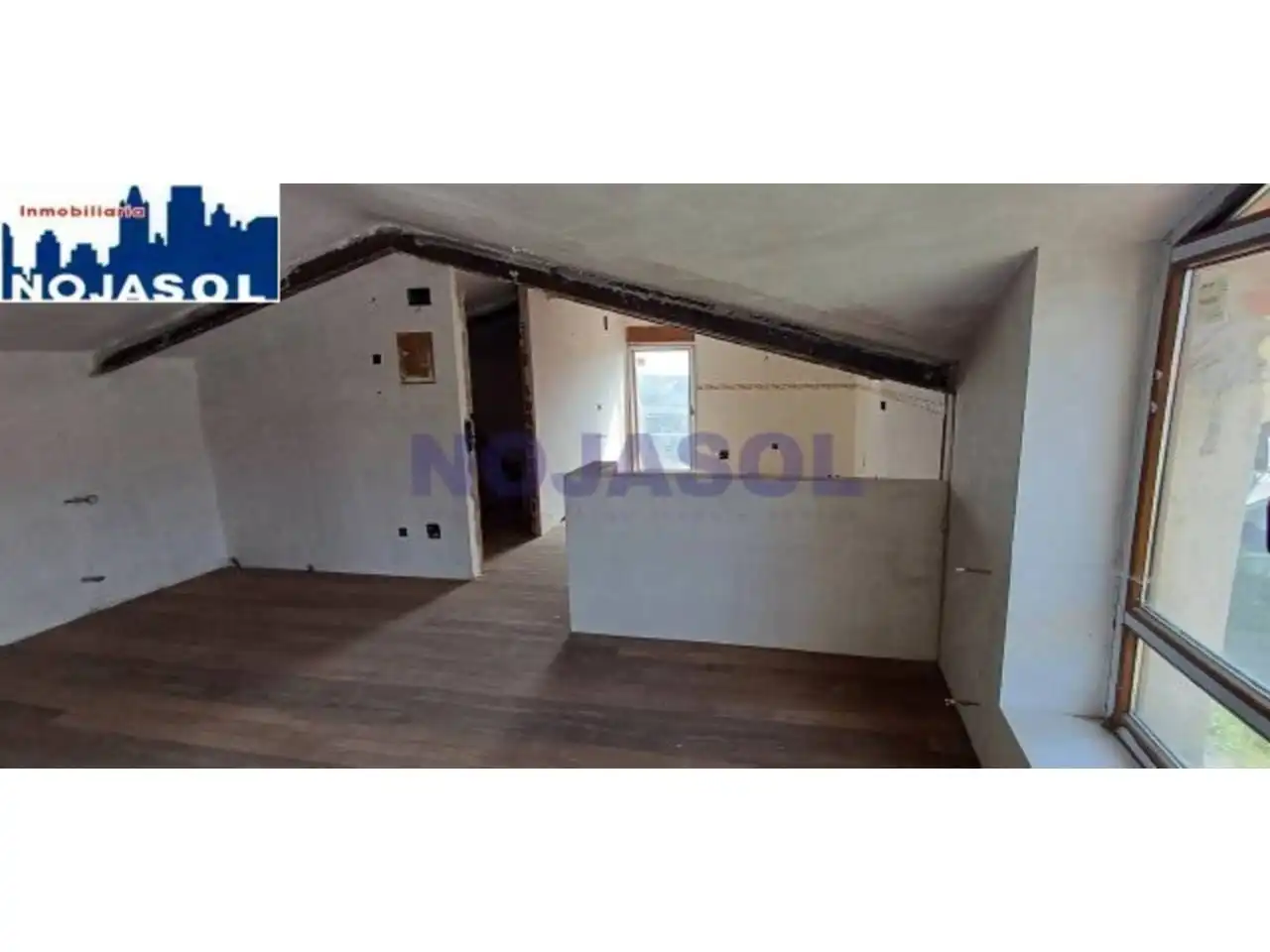 Houses for sale in Noja  with Private garden and Terrace