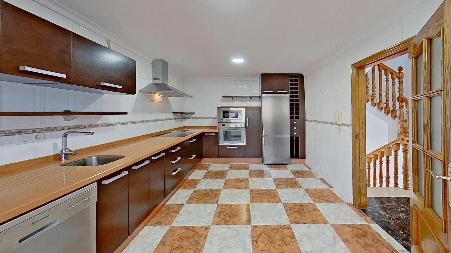 Cuina de Casa o xalet en venda en Motril amb Aire condicionat i Balcó