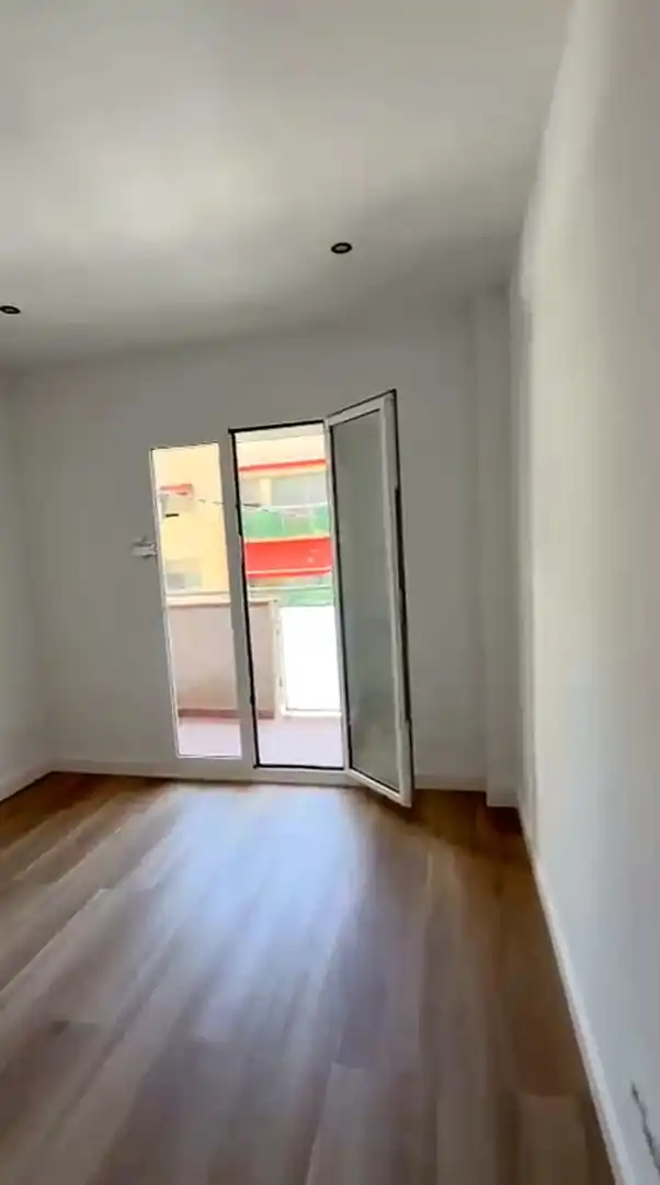 Flat for sale in Sant Vicenç Dels Horts