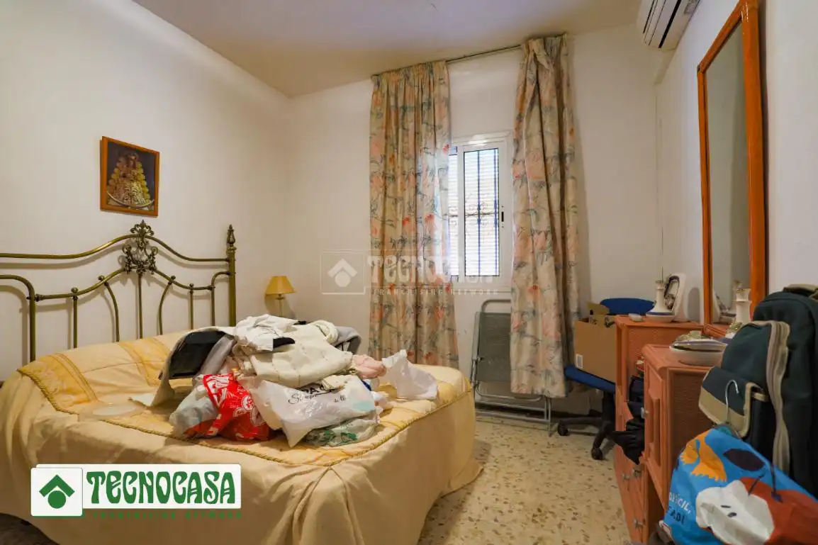 Bedroom of Detached homes for sale in Córdoba