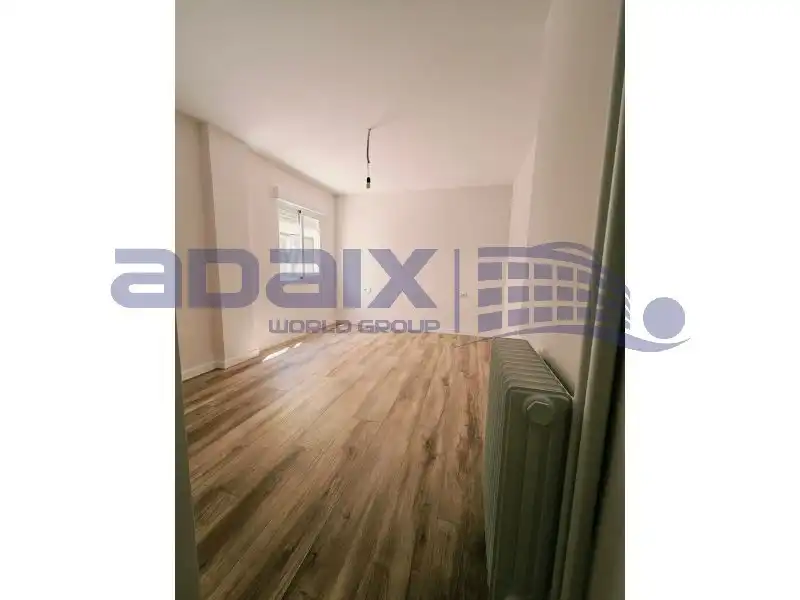 Flat with lift for sale in Paseo de San Gregorio, imagen 8