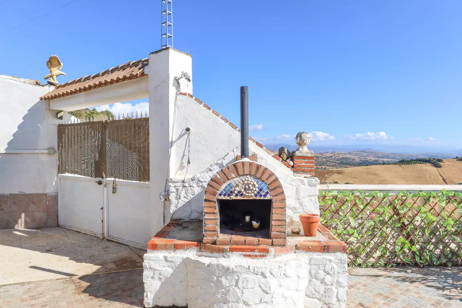 Casa adosada en venda a Guaro