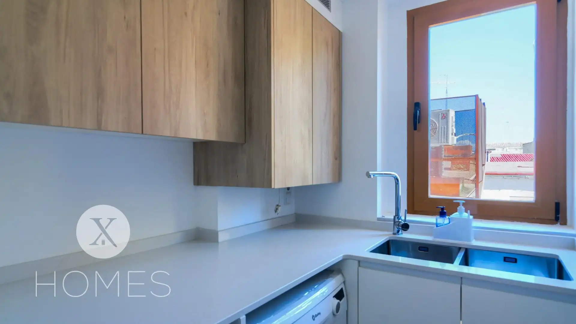 Küche von Maisonette zur Miete in Valencia mit Klimaanlage, Heizung und Möbliert