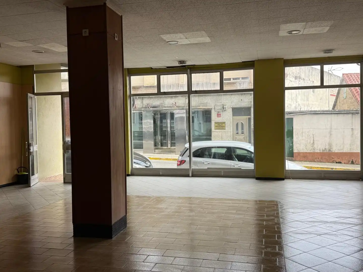 Commercial properties for sale in Boiro