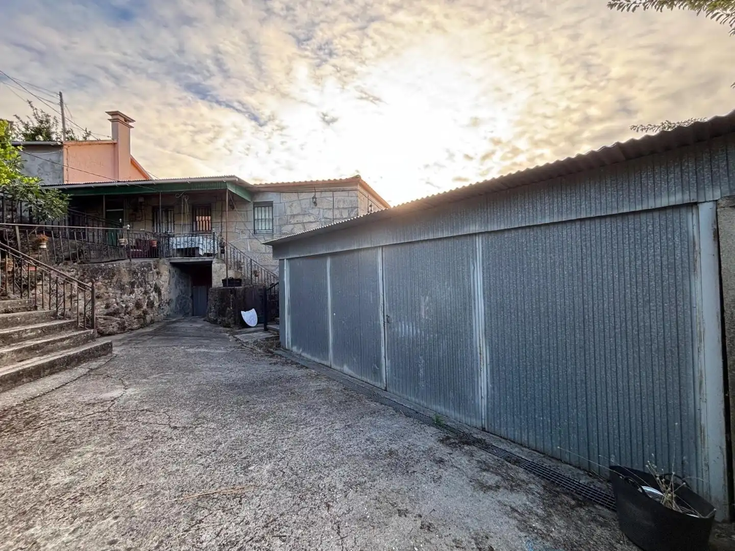 Vista exterior de Finca rústica en venta en Arbo con Calefacción