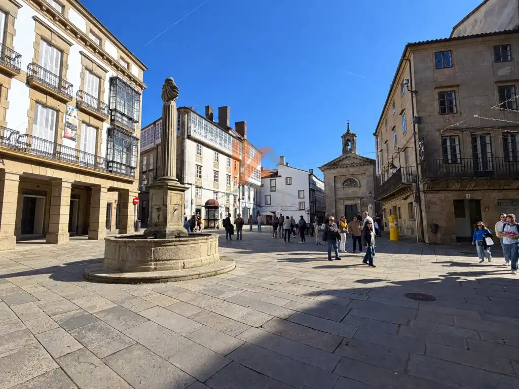 Vista exterior de Pis en venda en Casco Histórico