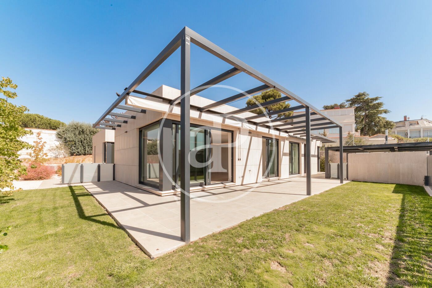 Jardí de Casa o xalet de lloguer en  Madrid Capital amb Aire condicionat, Calefacció i Jardí privat
