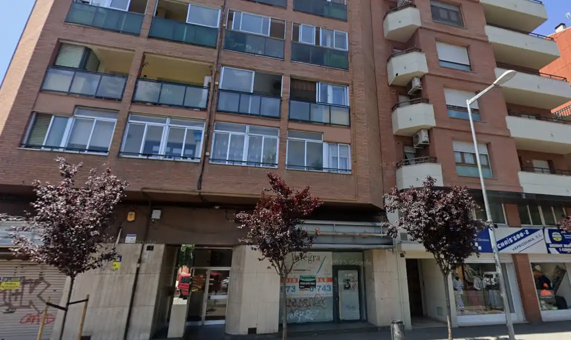 Local comercial en venda a de les Garrigues