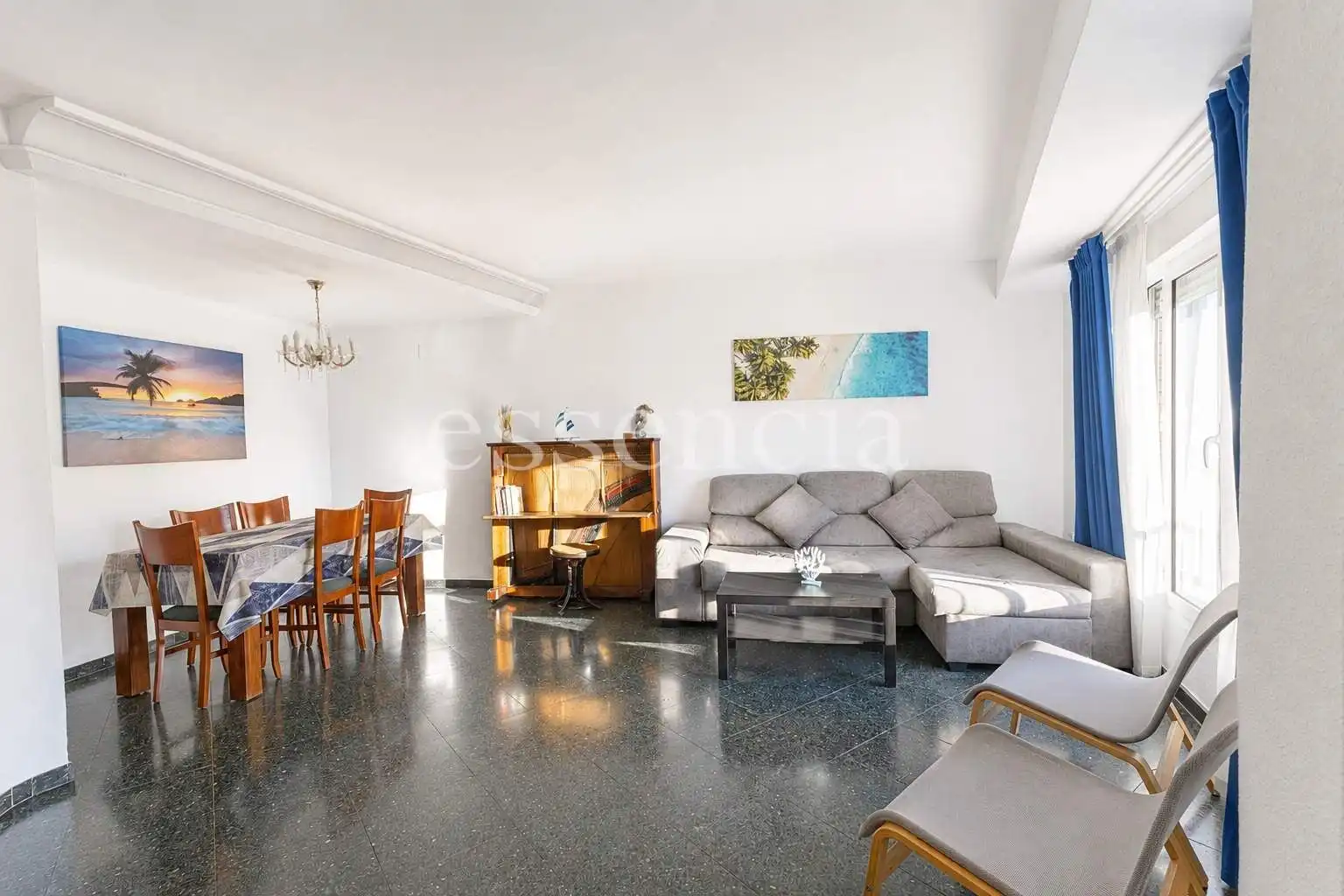 Sala d'estar de Pis en venda en Oliva amb Aire condicionat i Traster