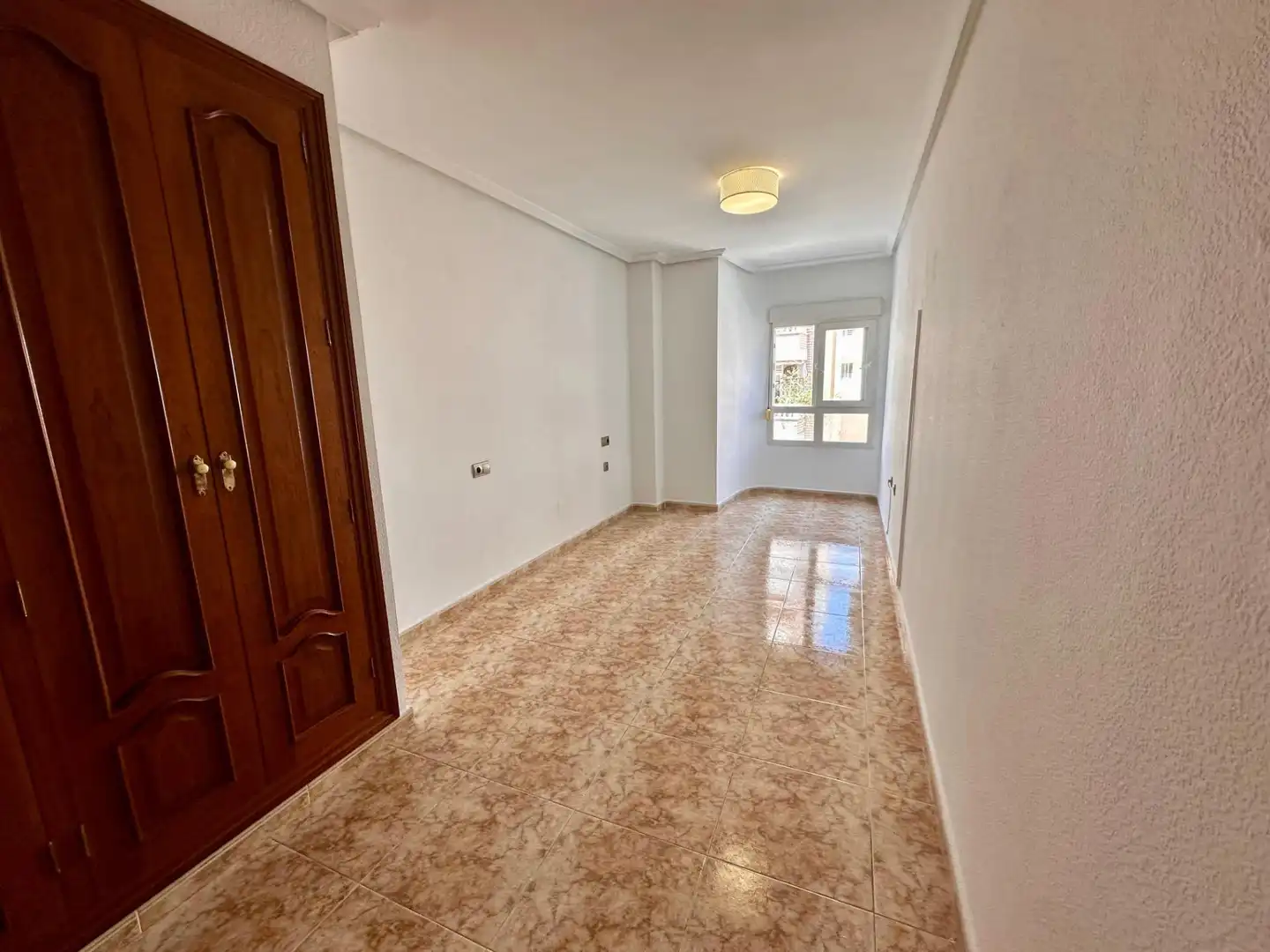 Apartamento en venta en Torrevieja con Aire acondicionado, Jardín privado y Amueblado