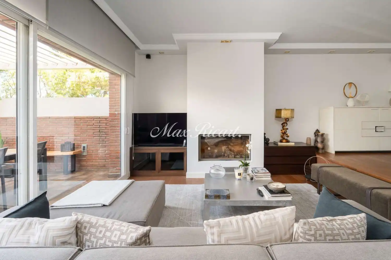 Living room of Houses for rent in Sant Just Desvern  with Air Conditioner, Heating and Terrace
