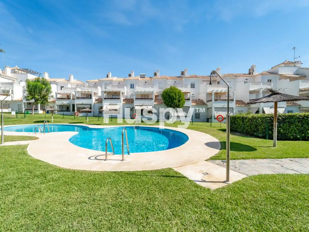 Casa aparellada amb terrassa en venda a Urbanizacion Arroyo Las Cañas, imagen 28