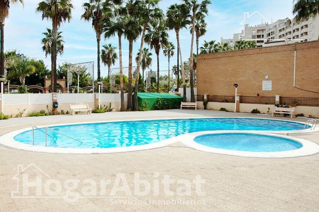 Swimming pool of Flat for sale in Oropesa del Mar / Orpesa  with Air Conditioner, Heating and Private garden